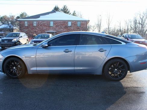Used 2013 Jaguar XJ AWD image 5
