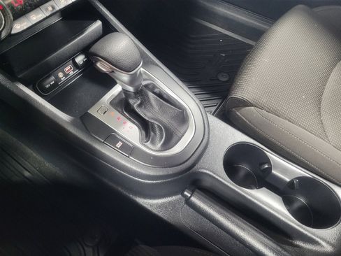 Used 2019 Kia Forte LXS FWD image 26