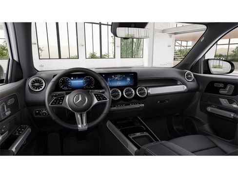 New 2026 Mercedes-Benz GLB 250 4MATIC image 3