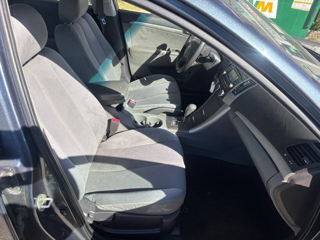 Used 2010 Hyundai Sonata GLS FWD image 17
