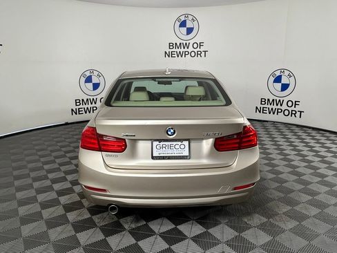 Used 2014 BMW 320i xDrive Sedan AWD/4WD image 11