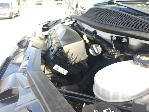 Used 2018 Chevrolet Express 2500 w/ Driver Convenience Package RWD image 36