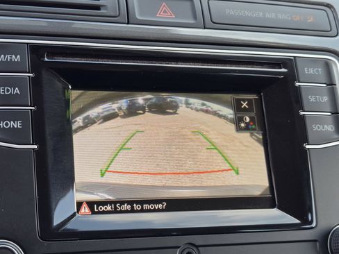 Used 2016 Volkswagen Tiguan S FWD image 16
