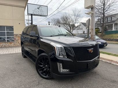 Used 2018 Cadillac Escalade Platinum