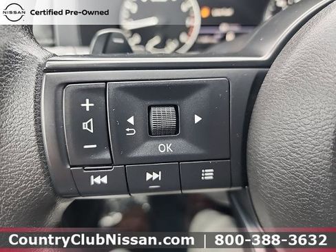 Certified 2024 Nissan Pathfinder S image 18
