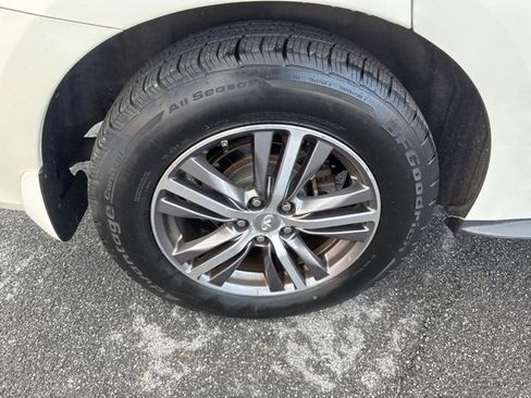 Used 2017 INFINITI QX60 AWD w/ Premium Plus Package image 9