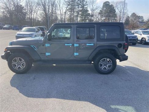 Used 2021 Jeep Wrangler Unlimited Sport image 6