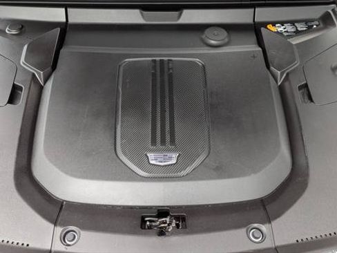 Used 2024 Cadillac Lyriq Tech w/ LPO, Floor Liner Package AWD/4WD image 31