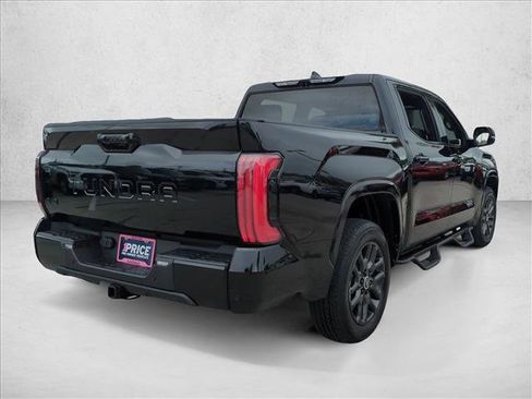 Used 2024 Toyota Tundra Platinum image 5
