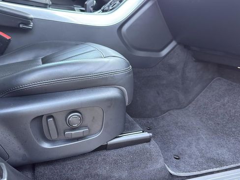 Used 2020 Land Rover Range Rover Sport HSE image 25