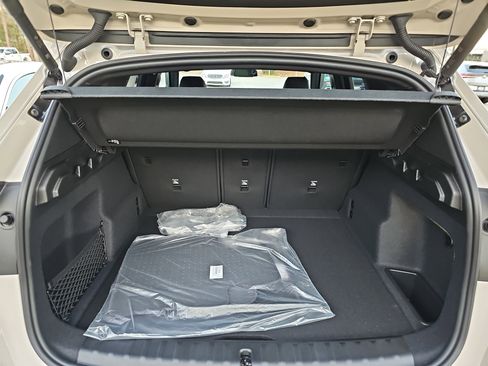 New 2026 BMW X1 xDrive28i w/ Technology Package image 13
