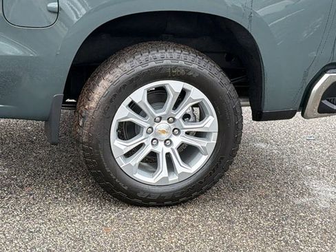 New 2026 Chevrolet Silverado 1500 LTZ w/ LTZ Premium Package image 9