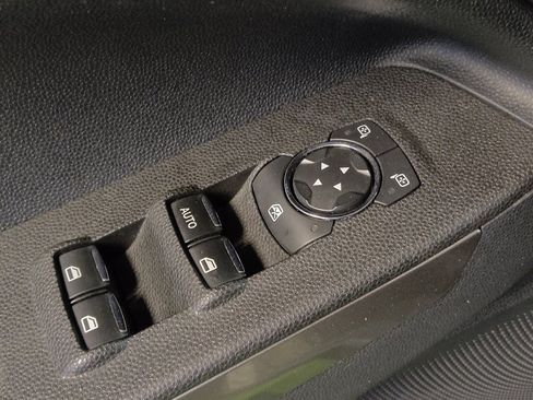 Used 2018 Ford EcoSport SE w/ SE Convenience Package FWD image 27