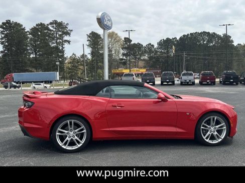 Used 2020 Chevrolet Camaro LT w/ RS Package image 8