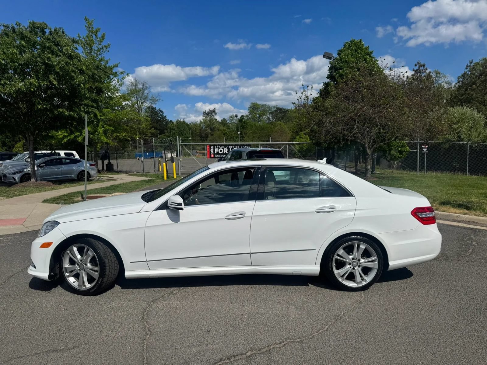 Used 2013 Mercedes-Benz E 350 Sedan image 5