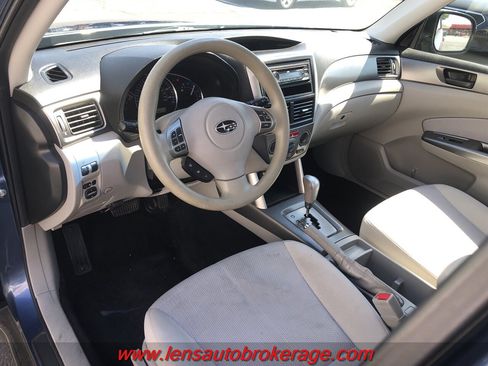 Used 2013 Subaru Forester 2.5X w/ Popular Pkg 2 AWD/4WD image 13
