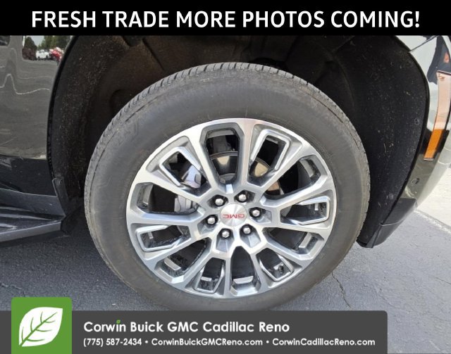 Used 2025 GMC Yukon Denali AWD/4WD image 7