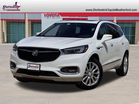 Used 2021 Buick Enclave Premium w/ Sun and Sites Package image 1
