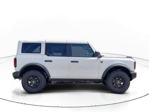 New 2026 Ford Bronco Badlands AWD/4WD image 4