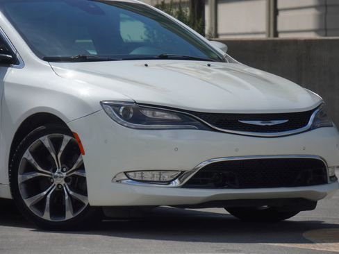 Used 2015 Chrysler 200 C w/ Navigation & Sound Group I image 2