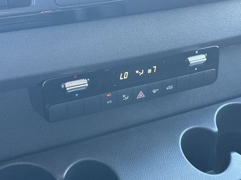 New 2025 Mercedes-Benz Sprinter 2500 image 15