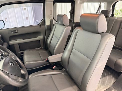 Used 2003 Honda Element EX image 10