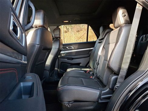 Used 2016 Ford Explorer Sport w/ Equipment Group 401A image 10