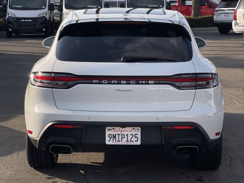 Used 2024 Porsche Macan AWD/4WD image 4