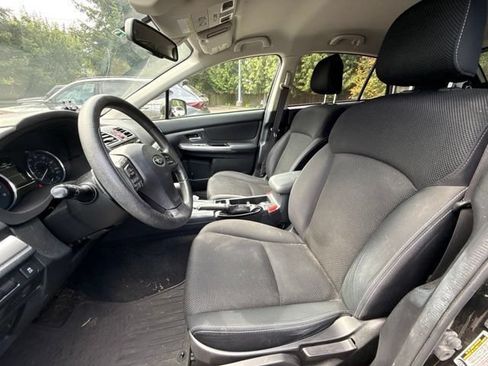 Used 2015 Subaru Crosstrek 2.0i Premium AWD/4WD image 5