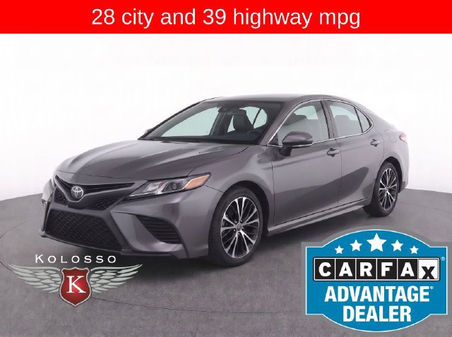 Used 2018 Toyota Camry SE w/ Convenience Package FWD image 1