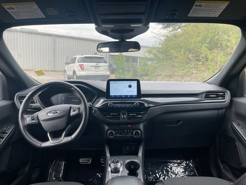 Used 2024 Ford Escape ST-Line AWD/4WD image 13