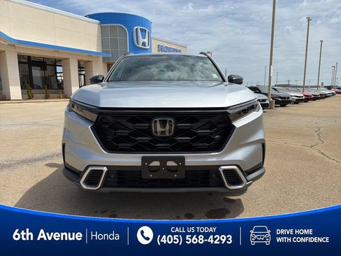 Used 2025 Honda CR-V Sport Touring image 2