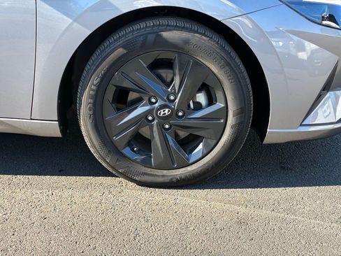 Used 2023 Hyundai Elantra SEL w/ Cargo Package image 42