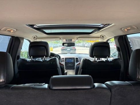 Used 2012 Jeep Grand Cherokee Limited AWD/4WD image 29
