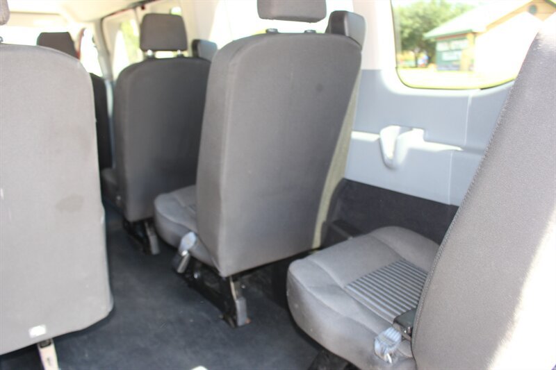 Used 2018 Ford Transit 350 XL RWD image 12
