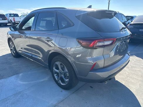 Used 2024 Ford Escape ST-Line w/ Tech Pack #1 FWD image 3