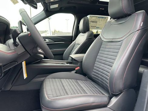 New 2025 Ford Explorer ST-Line w/ Premium Package image 9