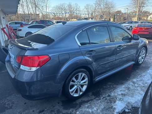 Used 2014 Subaru Legacy 3.6R Limited image 9