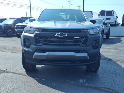 New 2026 Chevrolet Colorado Trail Boss AWD/4WD image 2