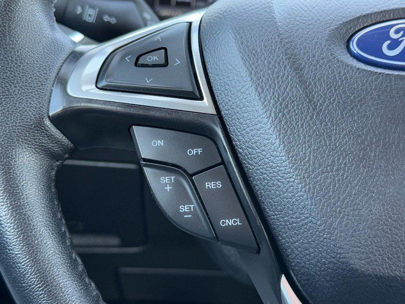 Used 2024 Ford Edge Titanium AWD/4WD image 17