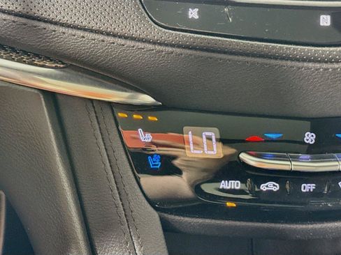 Used 2020 Cadillac XT5 Sportv AWD/4WD image 15