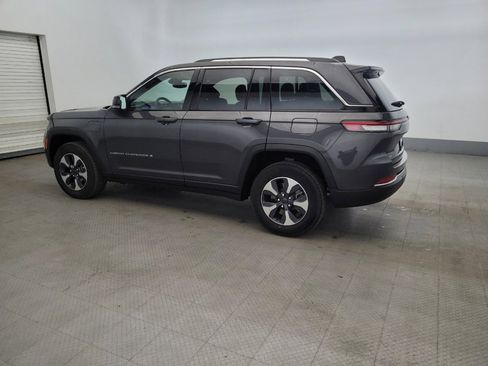 Used 2023 Jeep Grand Cherokee 4WD 4xe image 3