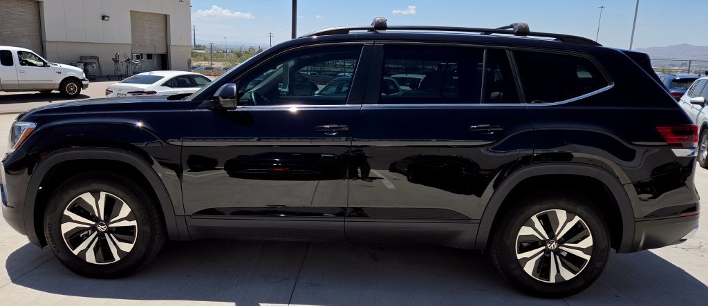 Certified 2025 Volkswagen Atlas SE AWD/4WD image 6