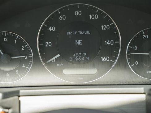 Used 2006 Mercedes-Benz E 320 CDI Sedan image 36