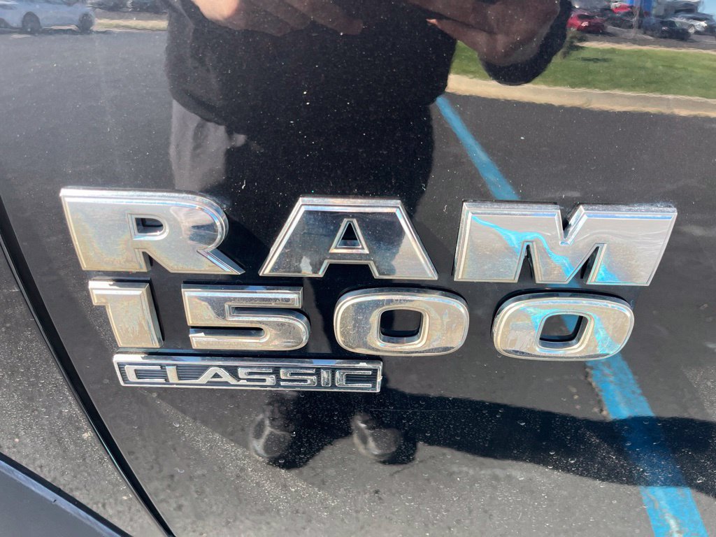 Used 2019 RAM 1500 ST w/ SXT Plus Group AWD/4WD image 14