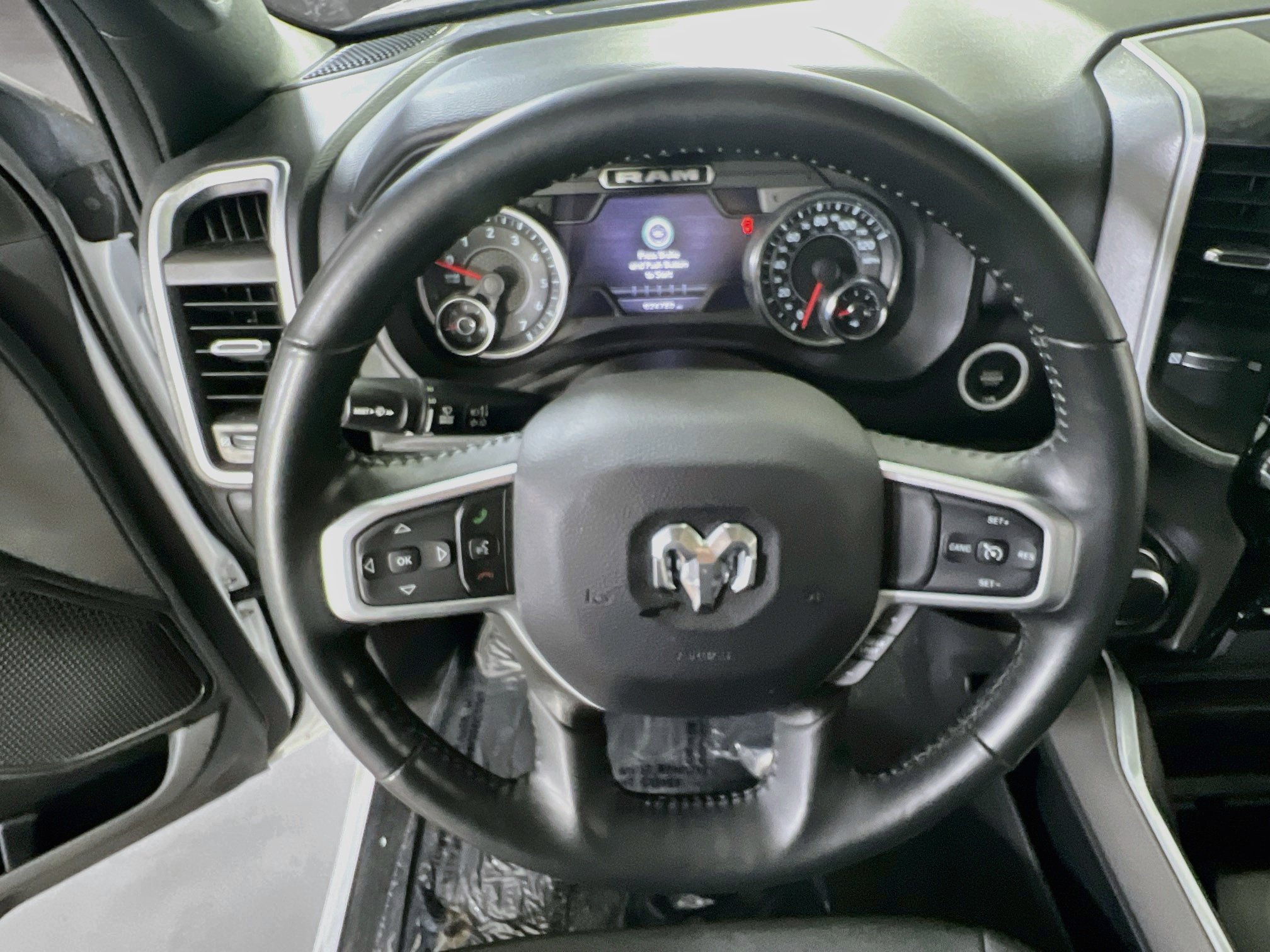 Used 2023 RAM 1500 Big Horn AWD/4WD image 11