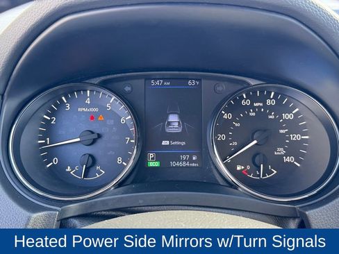 Used 2020 Nissan Rogue SV image 12