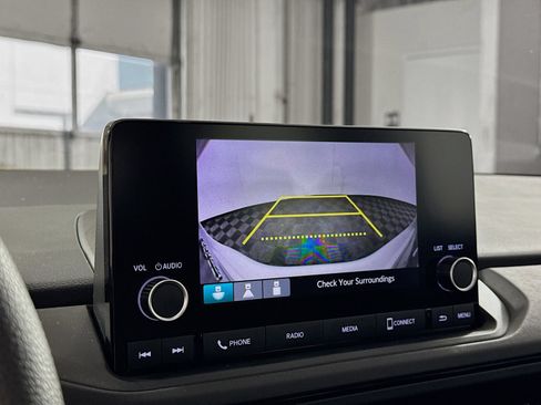 Used 2023 Honda Accord LX image 11