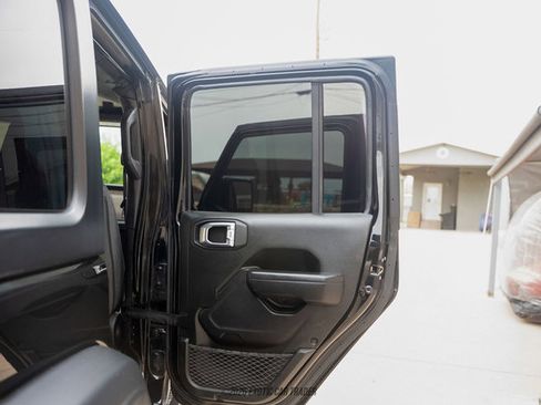 Used 2024 Jeep Wrangler Sport S AWD/4WD image 34