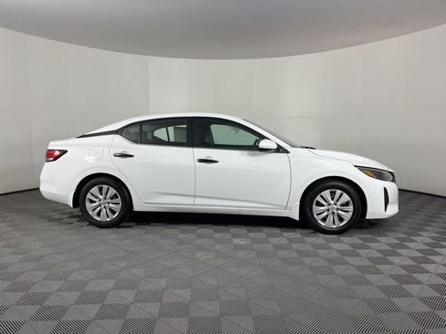 New 2025 Nissan Sentra S image 11